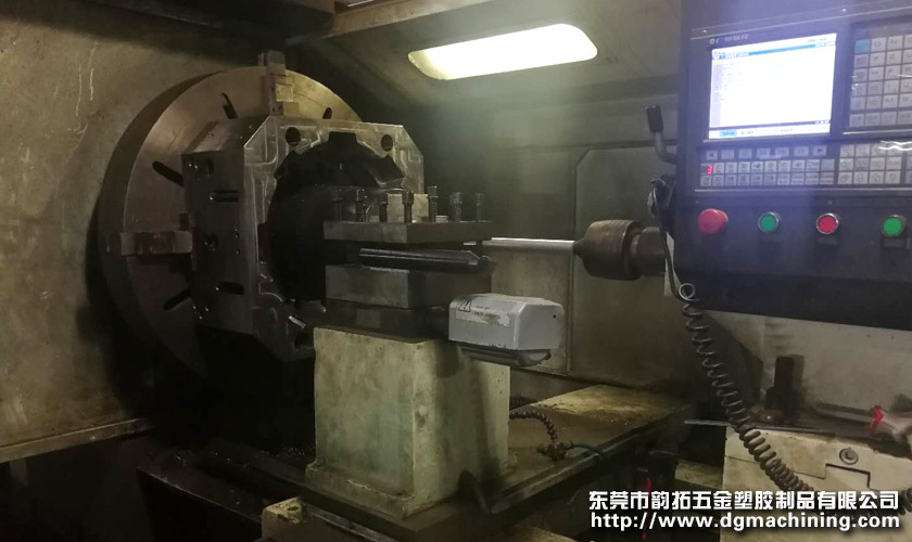 不銹鋼圓筒塑膠模具車削加工 不銹鋼圓筒塑膠模具車削加工