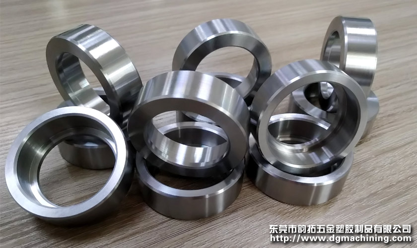 自動數(shù)控車床加工