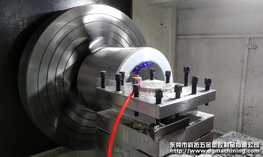 大型數(shù)控車(chē)床加工